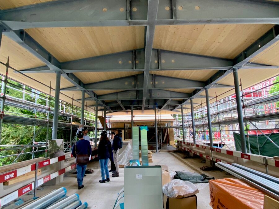 Das innere des neuen Pavillons (Quelle: Sabine Kleppek)